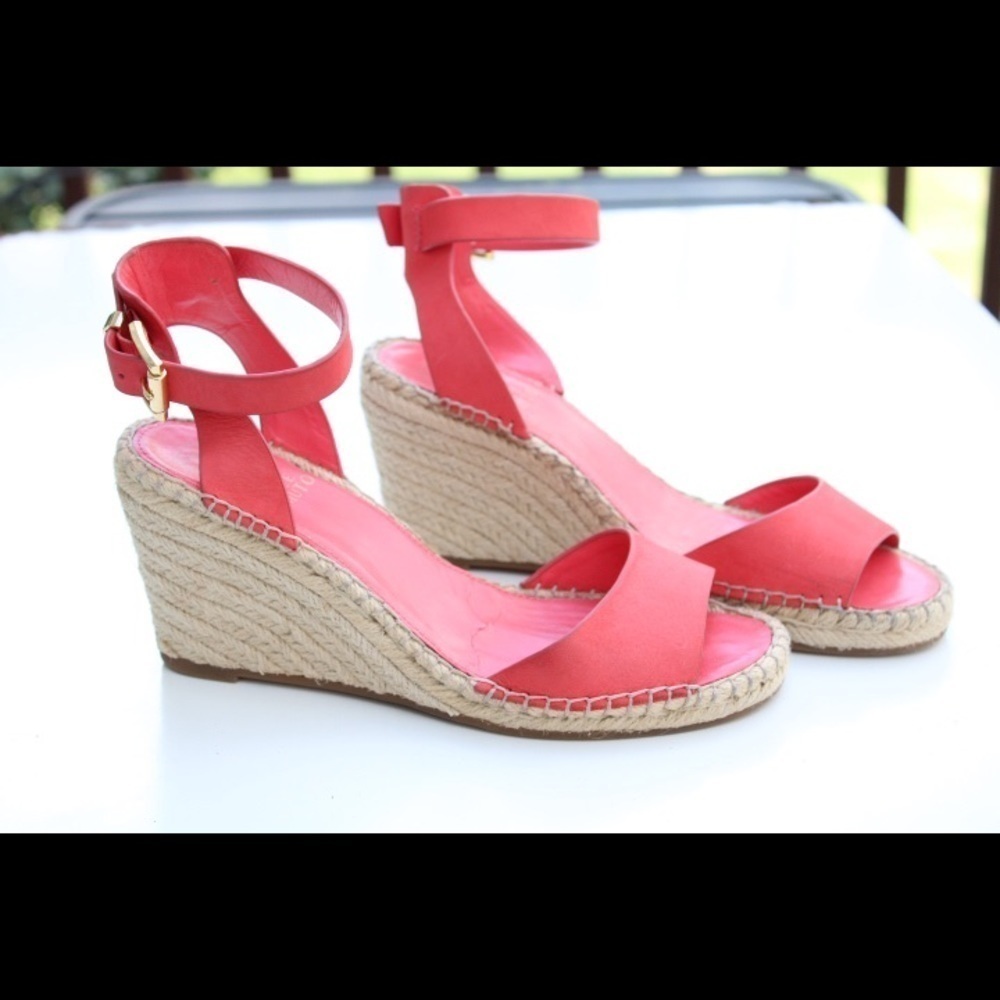 Vince Camuto wedges